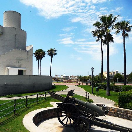 Apartamento Duplex Frente Al Mar Paseo Maritimo Torremolinos Appartement Buitenkant foto