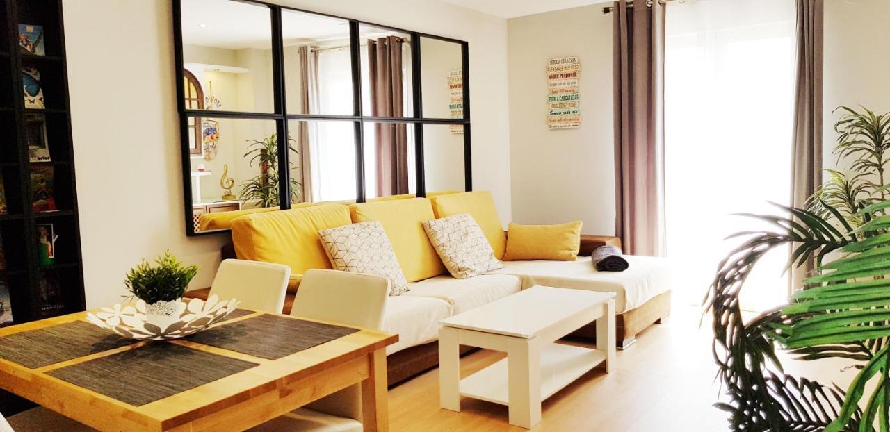 Apartamento Duplex Frente Al Mar Paseo Maritimo Torremolinos Appartement Buitenkant foto