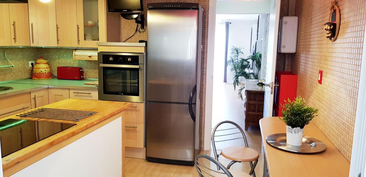 Apartamento Duplex Frente Al Mar Paseo Maritimo Torremolinos Appartement Buitenkant foto
